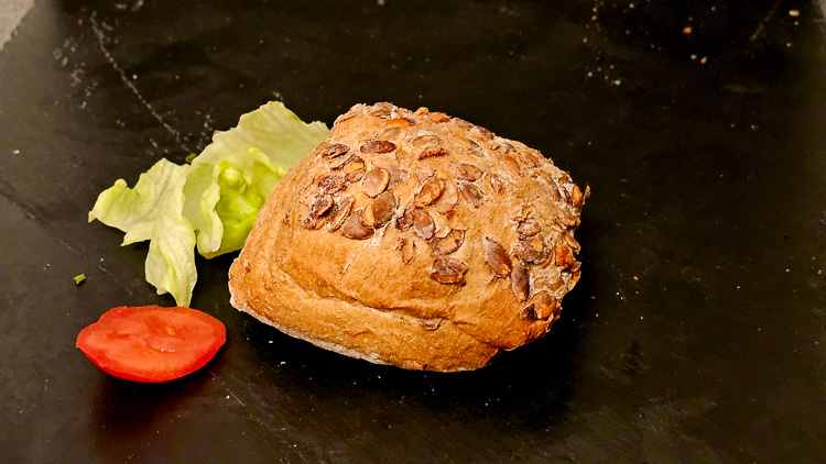 Kürbiskernbrötchen
