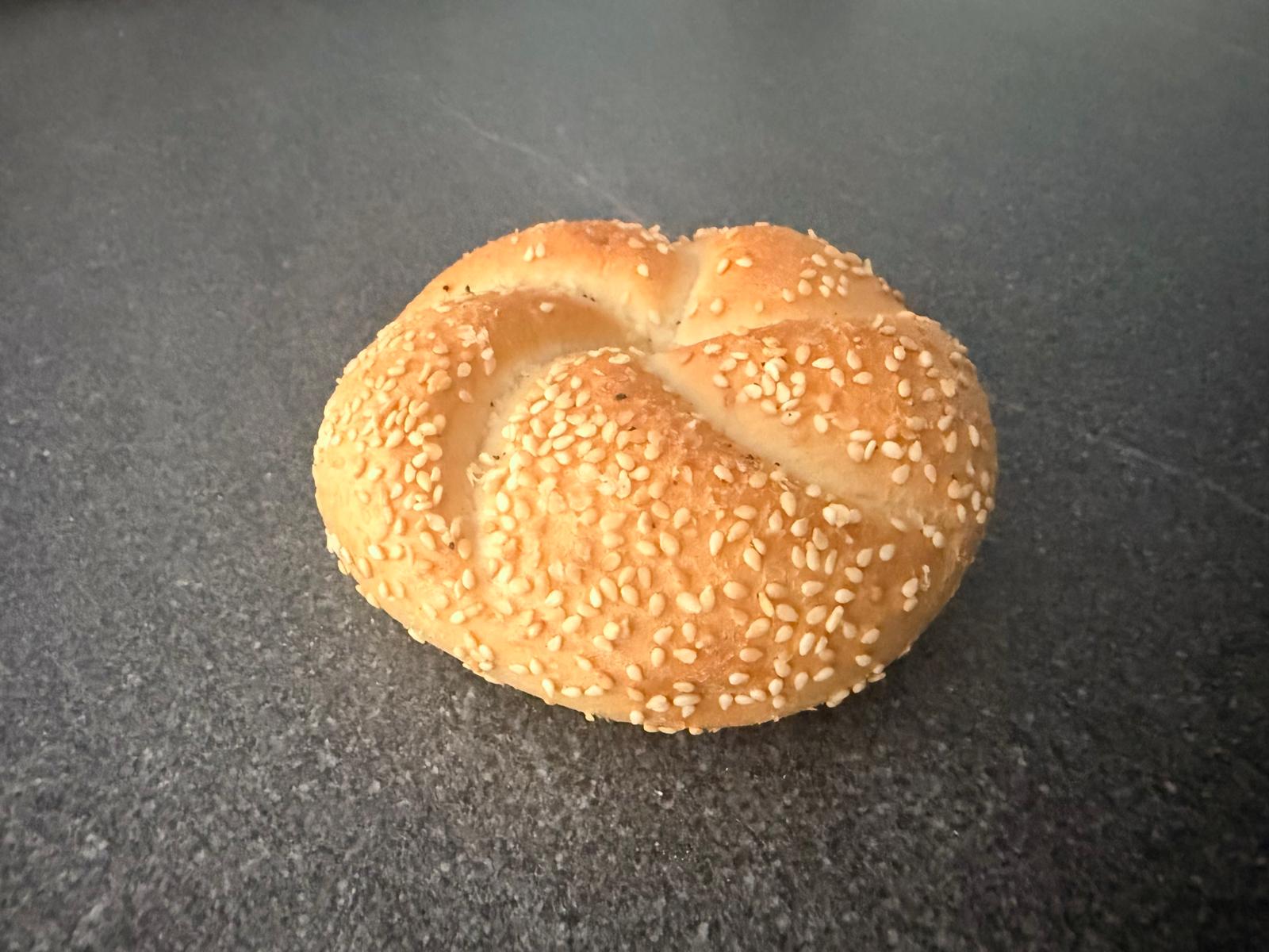 Sesambrötchen